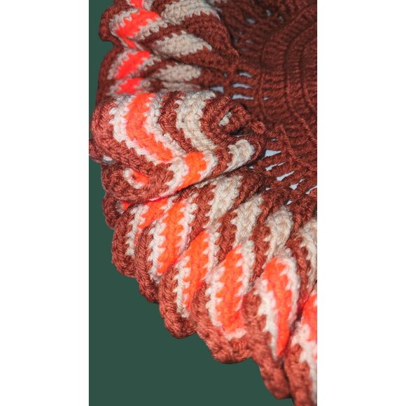 HUGE Vintage Handmade Crochet Doily Table Cover 21" Round Mod Kitsch - Picture 5 of 6